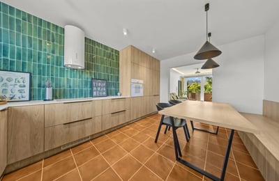 Аренда просторной 4-комнатной квартиры 88 м² в районе Карлова Вес, Братислава, Словакия